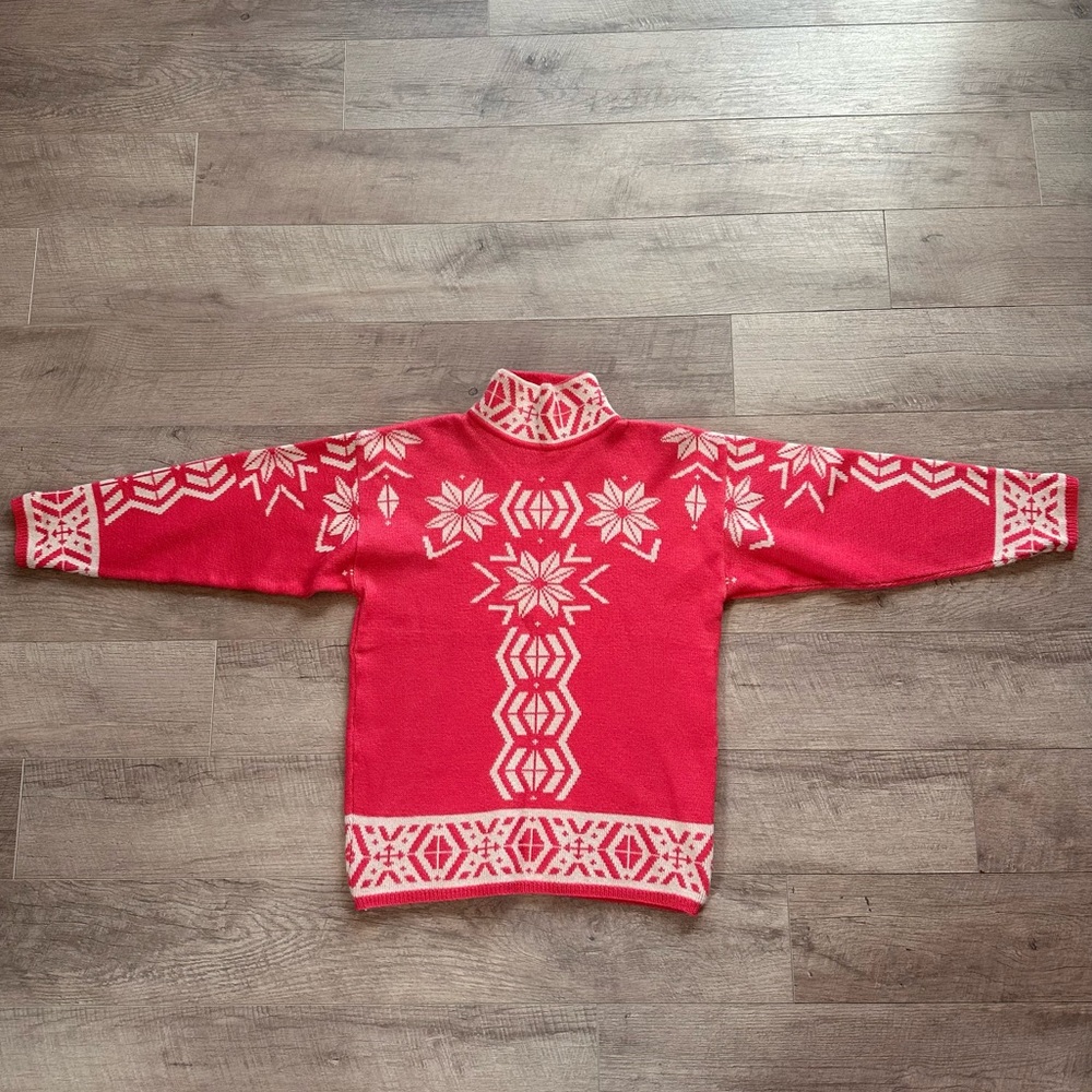 Vintage Tyrolia Ski Knit Snowflake Sweater Wool Angora Hair Blend Pink